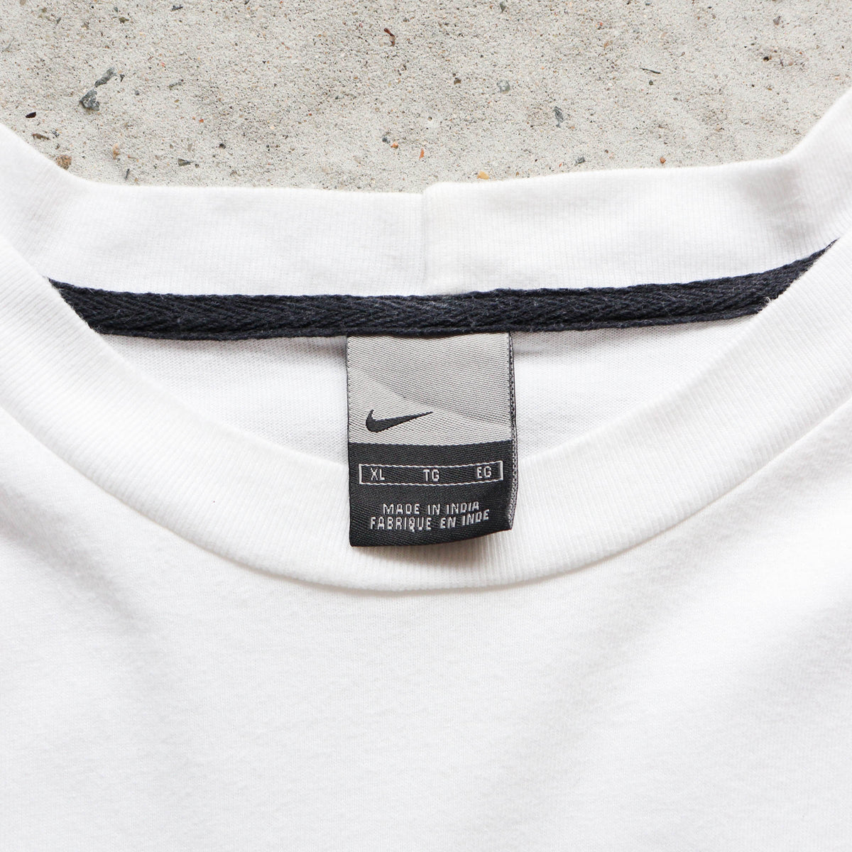 Nike Spellout Two-Tone Tee - 2000s (XL)