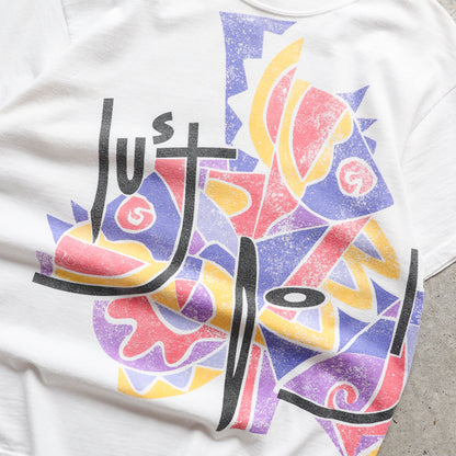 Nike Abstract Wraparound Graphic Tee – 90s (M)