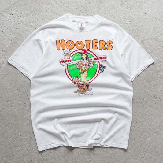 Hooters Hunt Club Tee – 1991 (XL)