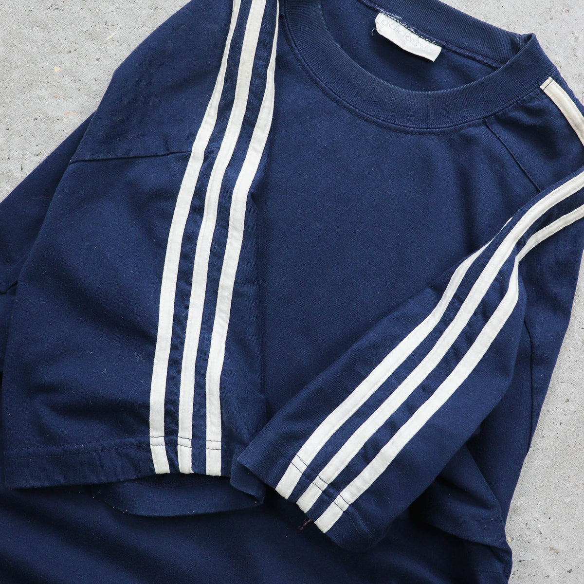 Adidas 3-Stripes Big Logo Tee - 90s (L)