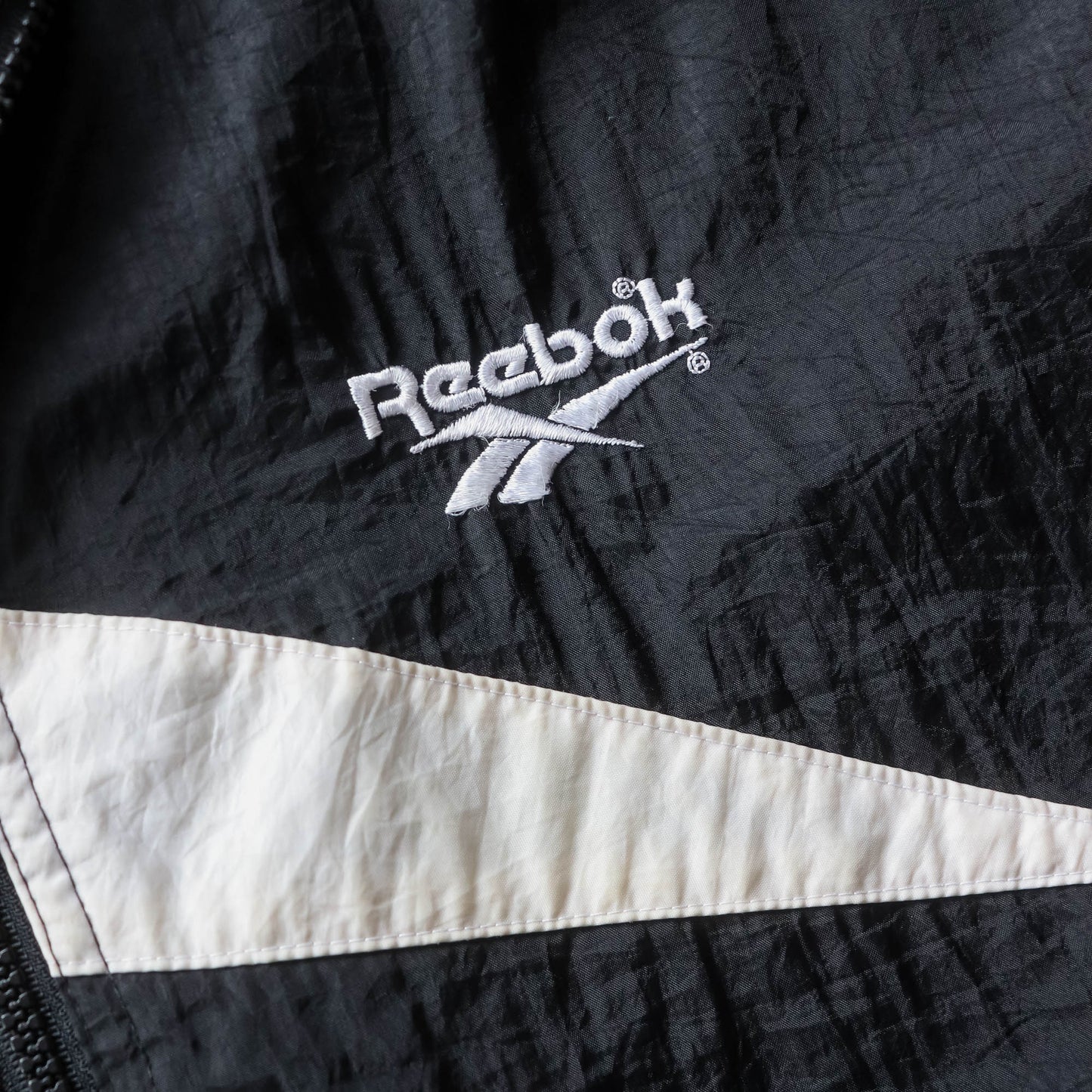 Reebok Big Logo Windbreaker Jacket - 90s (L)