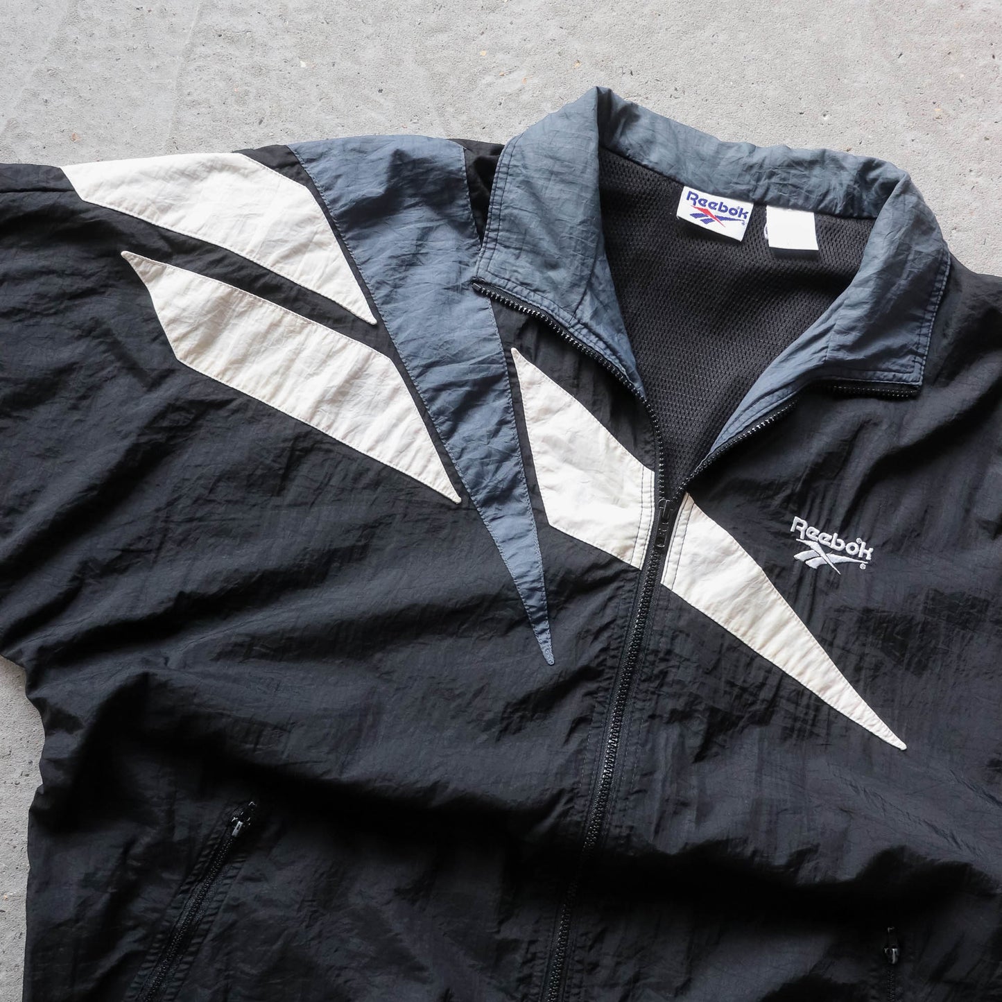 Reebok Big Logo Windbreaker Jacket - 90s (L)