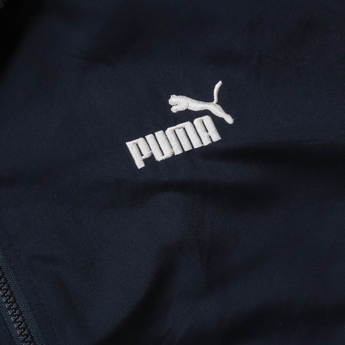 Puma Big Logo Windbreaker Jacket - 90s (M)