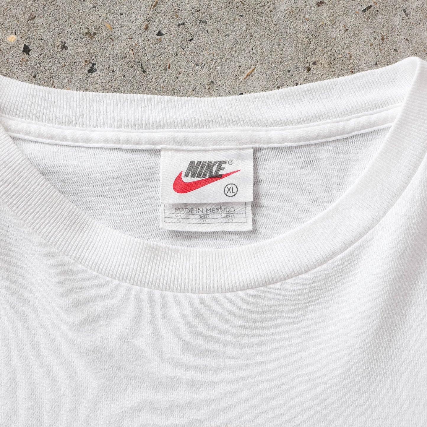 Vintage 90s Nike Graphic Tee - XL