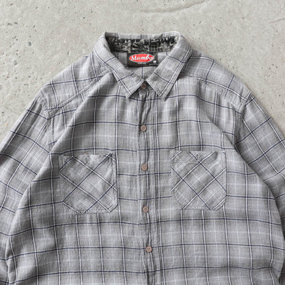 Vintage 2000s Mambo Plaid Button Up Shirt - L
