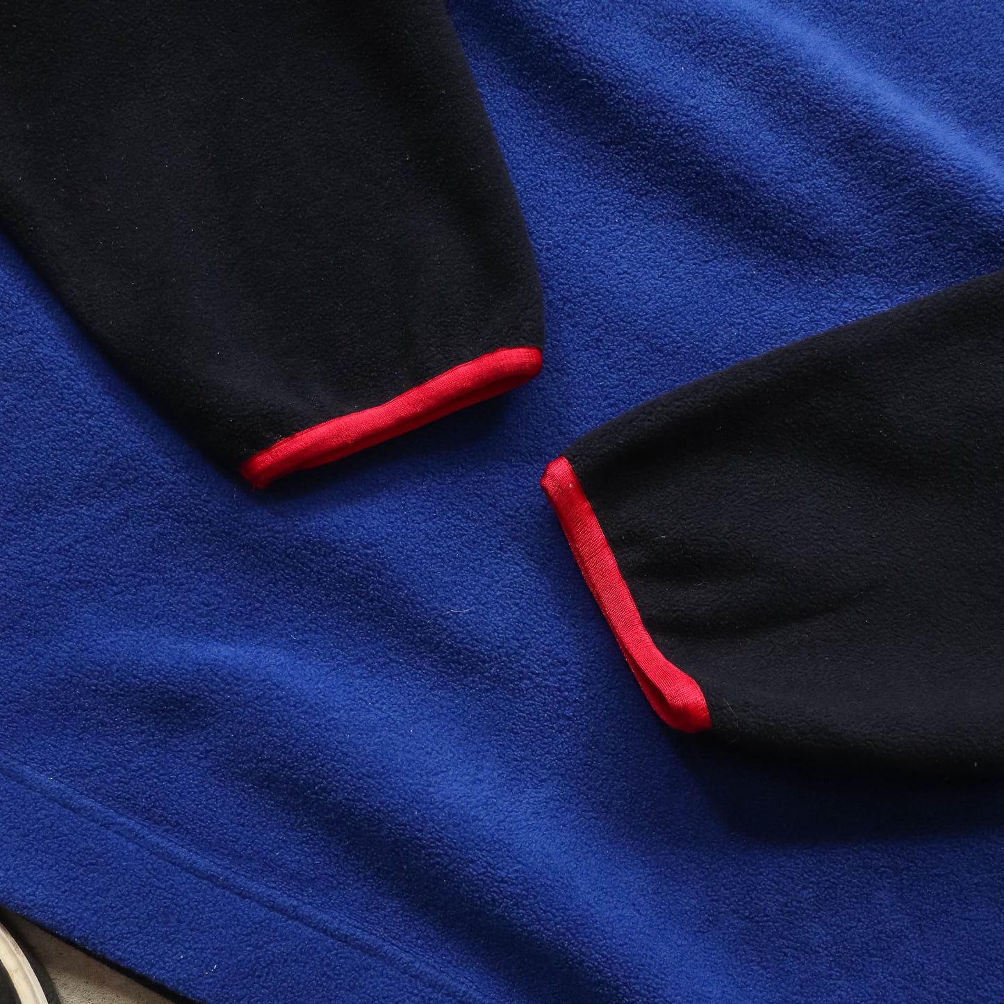 Tommy Hilfiger Colourblock Fleece Pullover - 90s (L)