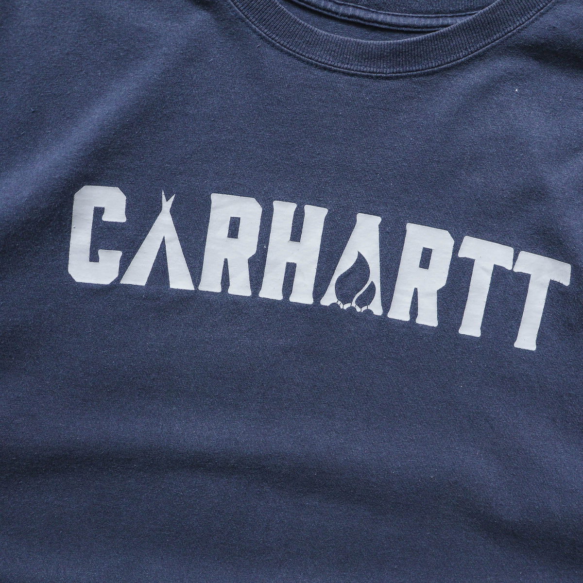 Carhartt Spellout Graphic Tee – 2000s (XL)