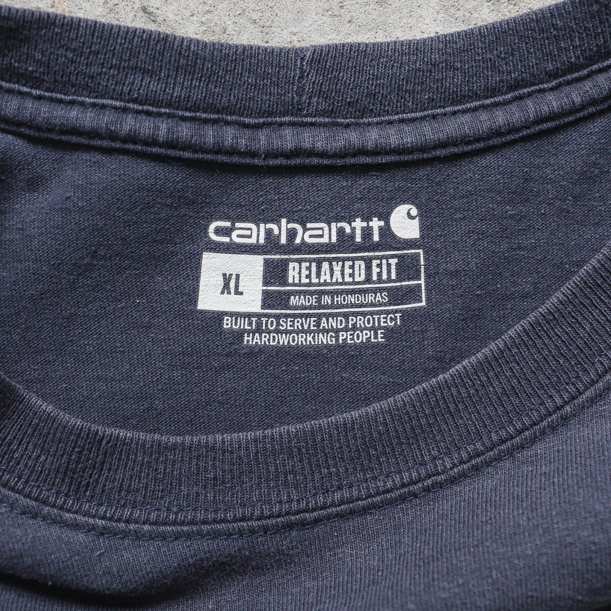 Carhartt Spellout Graphic Tee – 2000s (XL)