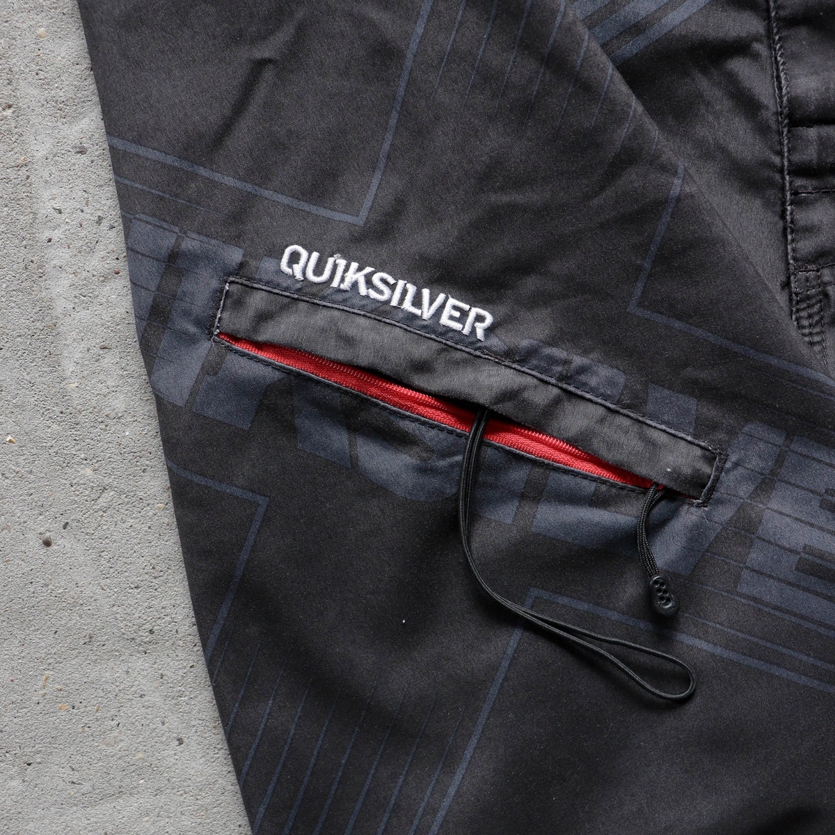 Quiksilver Embroidered Logo Boardshorts – 2000s (34)