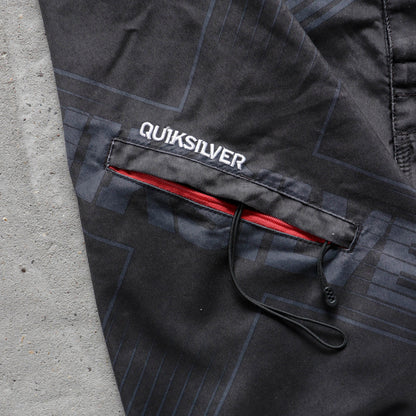 Quiksilver Embroidered Logo Boardshorts – 2000s (34)