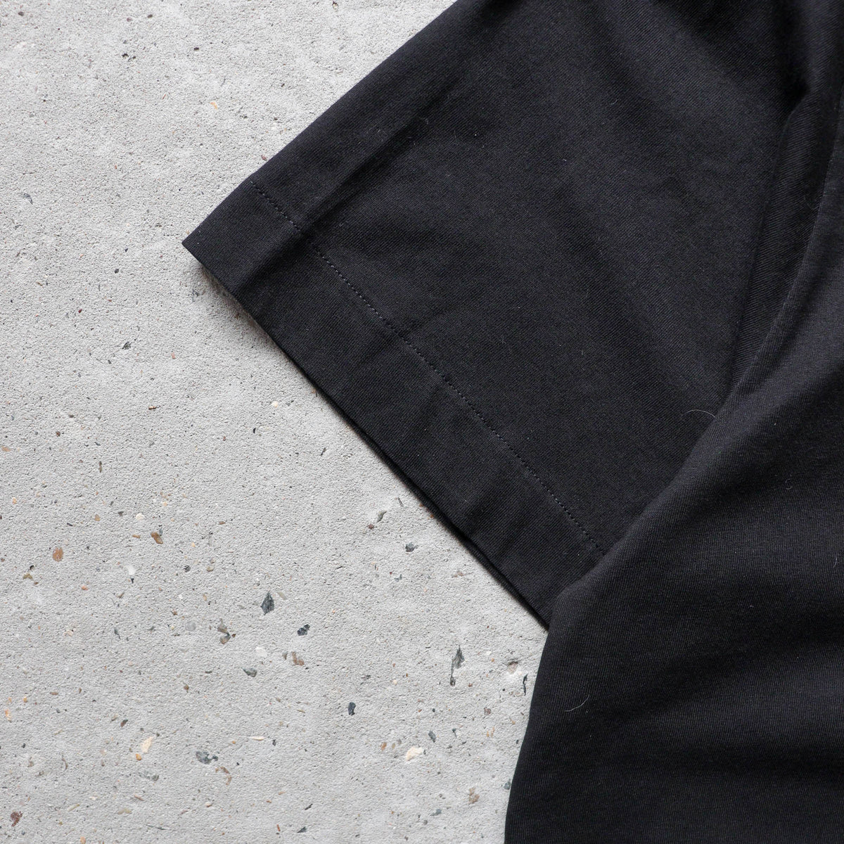 Off-White Vibe Arrows Skate Tee – (L)