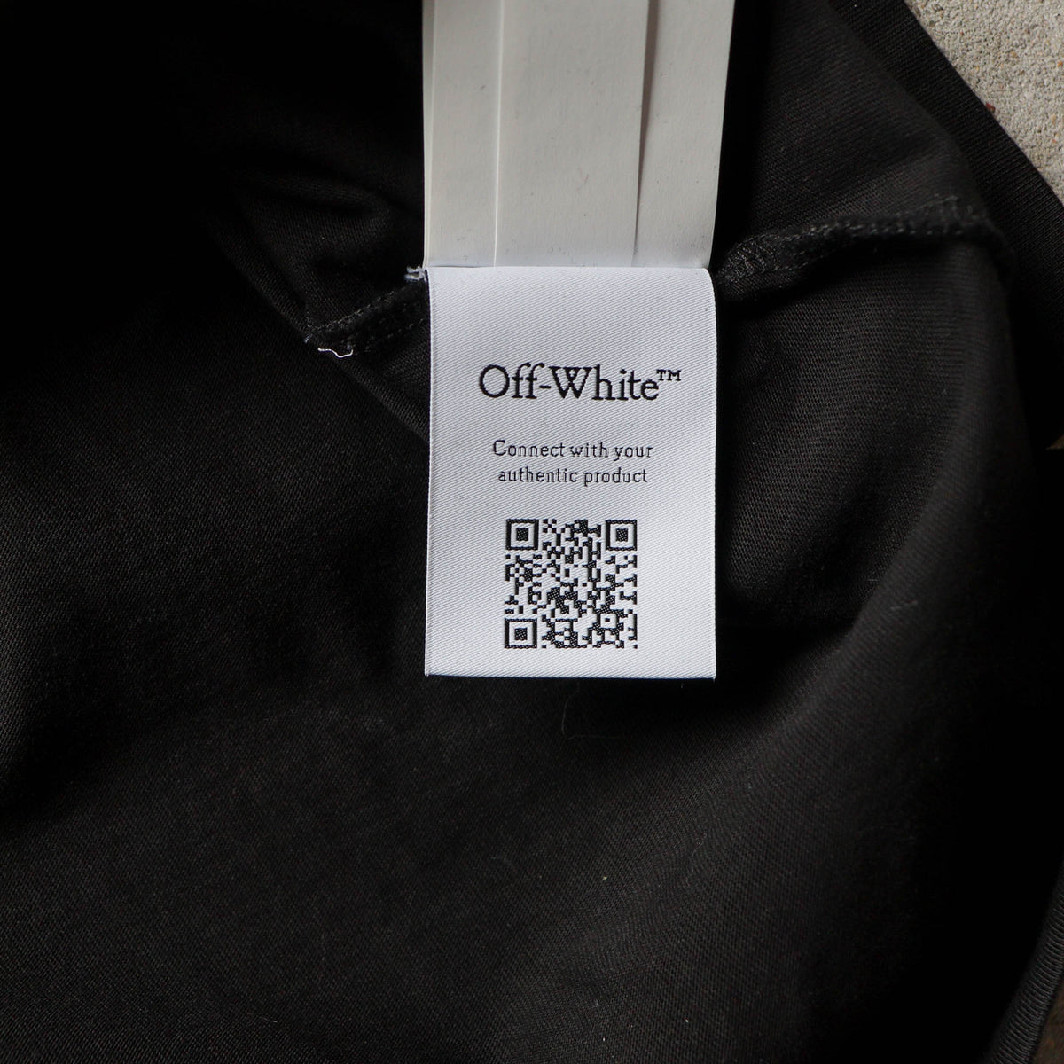 Off-White Vibe Arrows Skate Tee – (L)