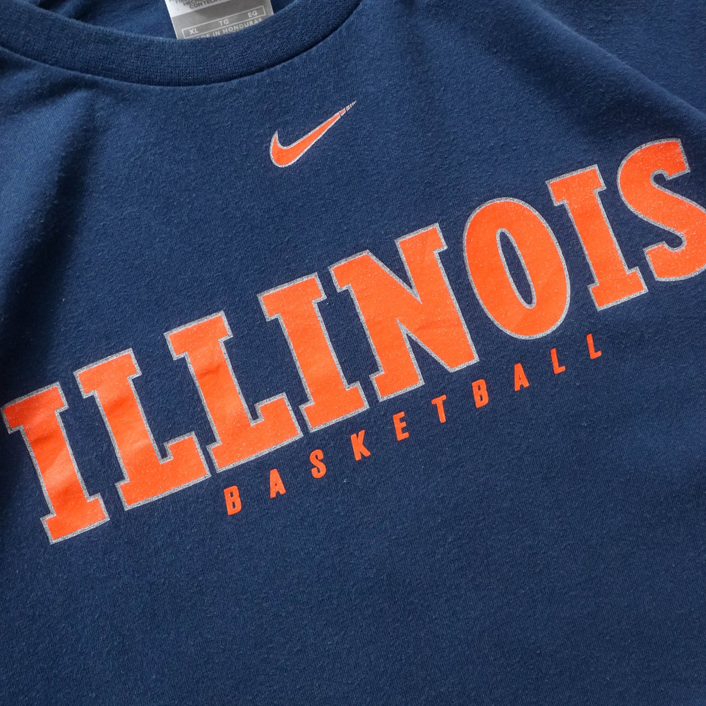 Nike Illinois Fighting Illini Basketball Tee - 2000s (XL)