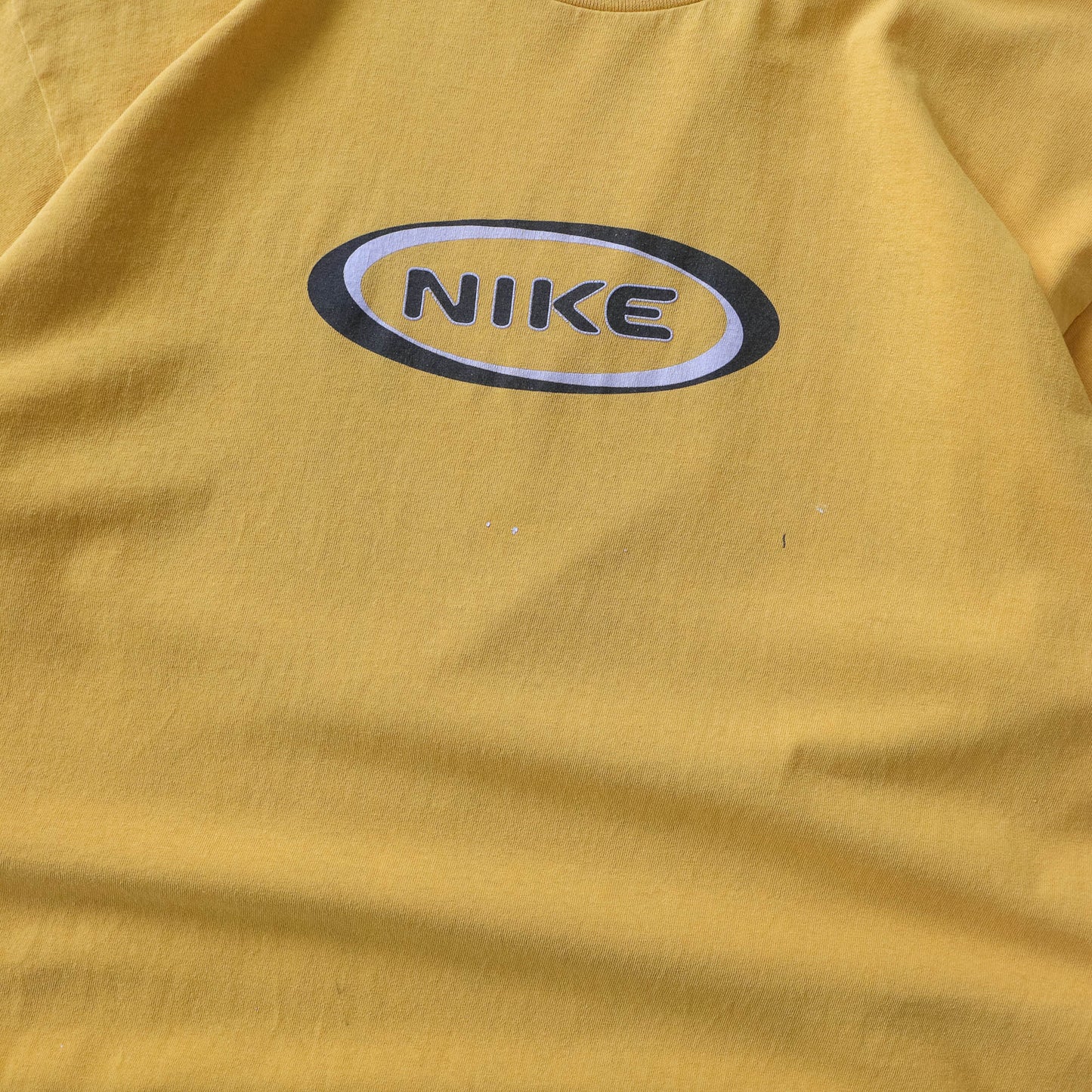 Vintage 2000s Nike Spellout Tee - L