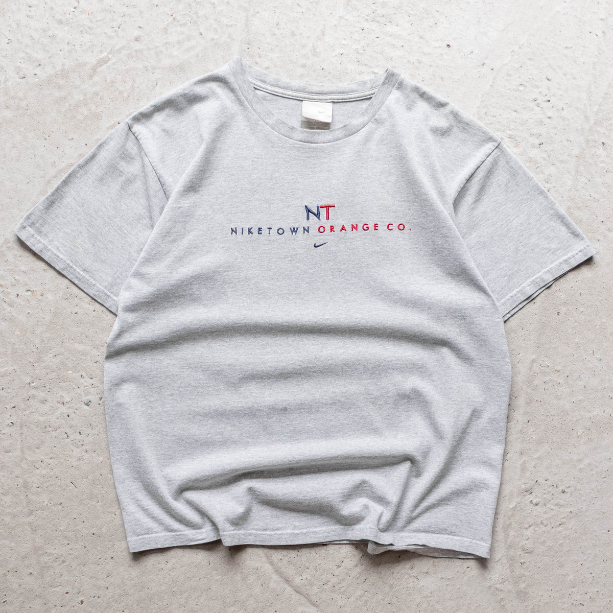Nike Town Orange County Tee – 2000s (L)