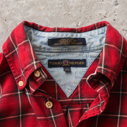 Vintage 90s Tommy Hilfiger Button Up Shirt - M