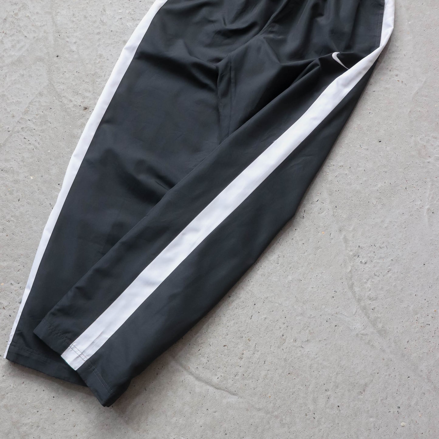 Nike Mini Swoosh Embroidered Track Pants - 2000s (M)