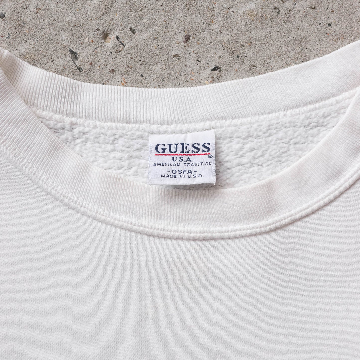 Vintage 90s Guess Embroidered Sweatshirt - S