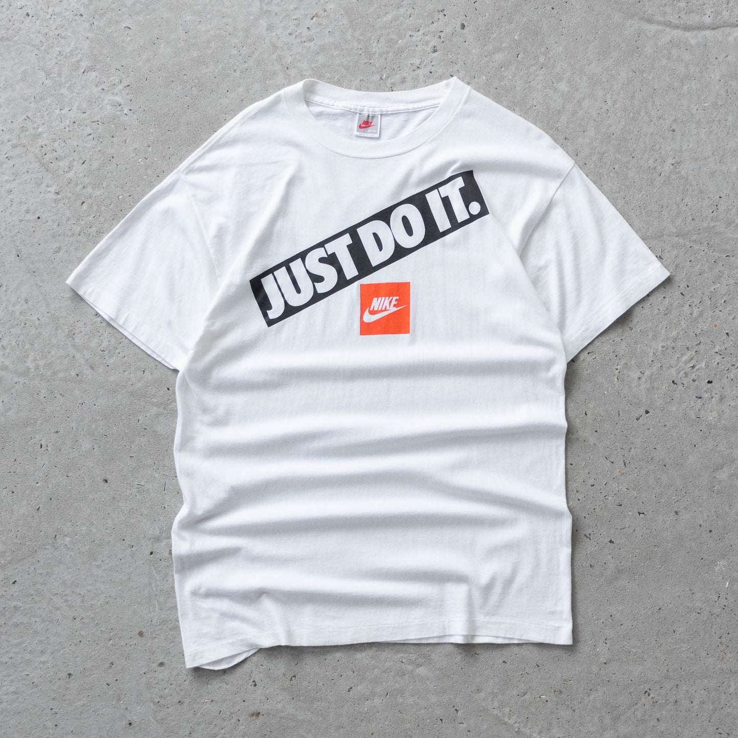 Vintage 90s Nike Just Do It Tee - L