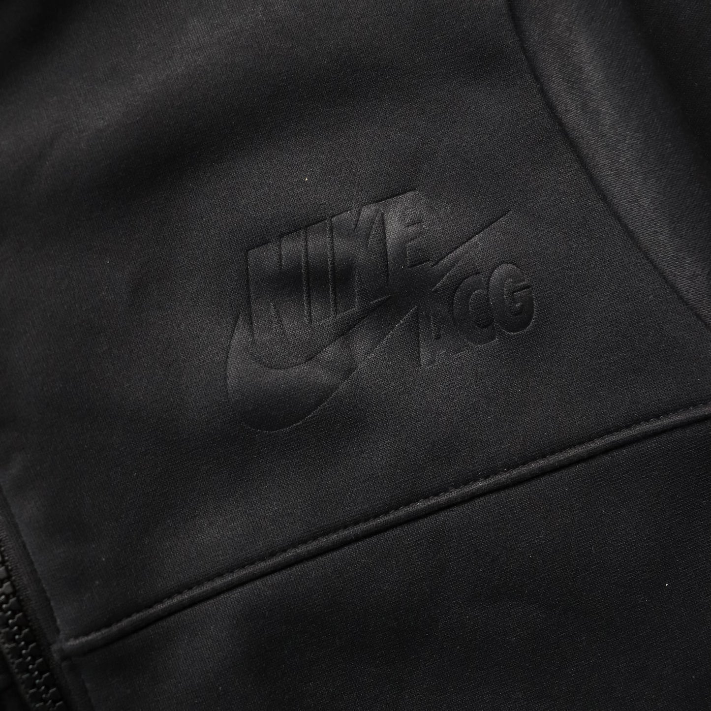 Nike ACG Embossed Logo Track Jacket - 2000s (Women's M)