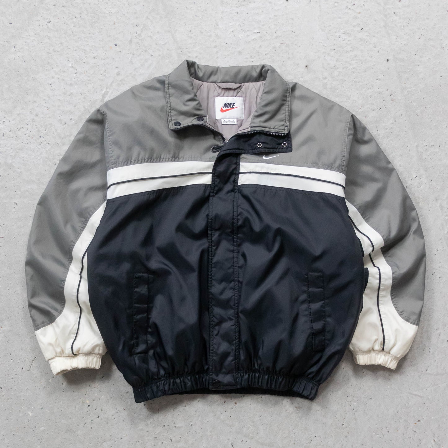 Nike Embroidered Spellout Puffer Jacket - 90s (M)