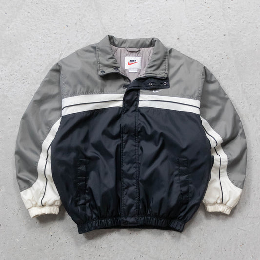 Nike Embroidered Spellout Puffer Jacket - 90s (M)