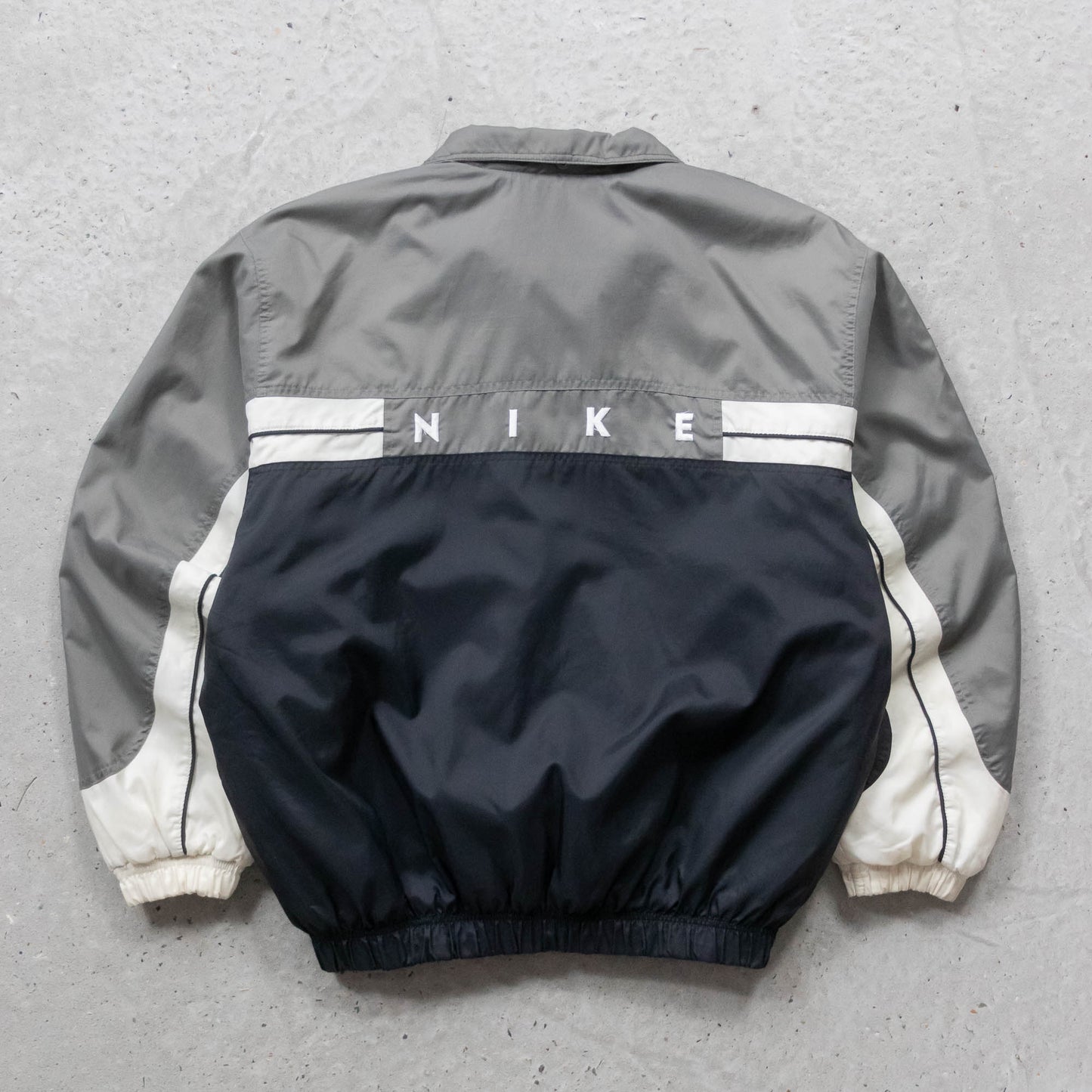 Nike Embroidered Spellout Puffer Jacket - 90s (M)