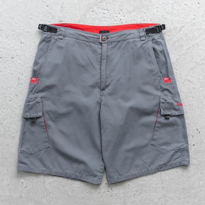 Piping Hot Utility Cargo Shorts – 2000s (34)