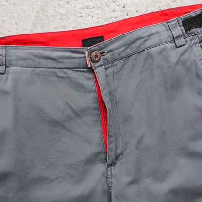 Piping Hot Utility Cargo Shorts – 2000s (34)