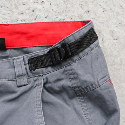Piping Hot Utility Cargo Shorts – 2000s (34)
