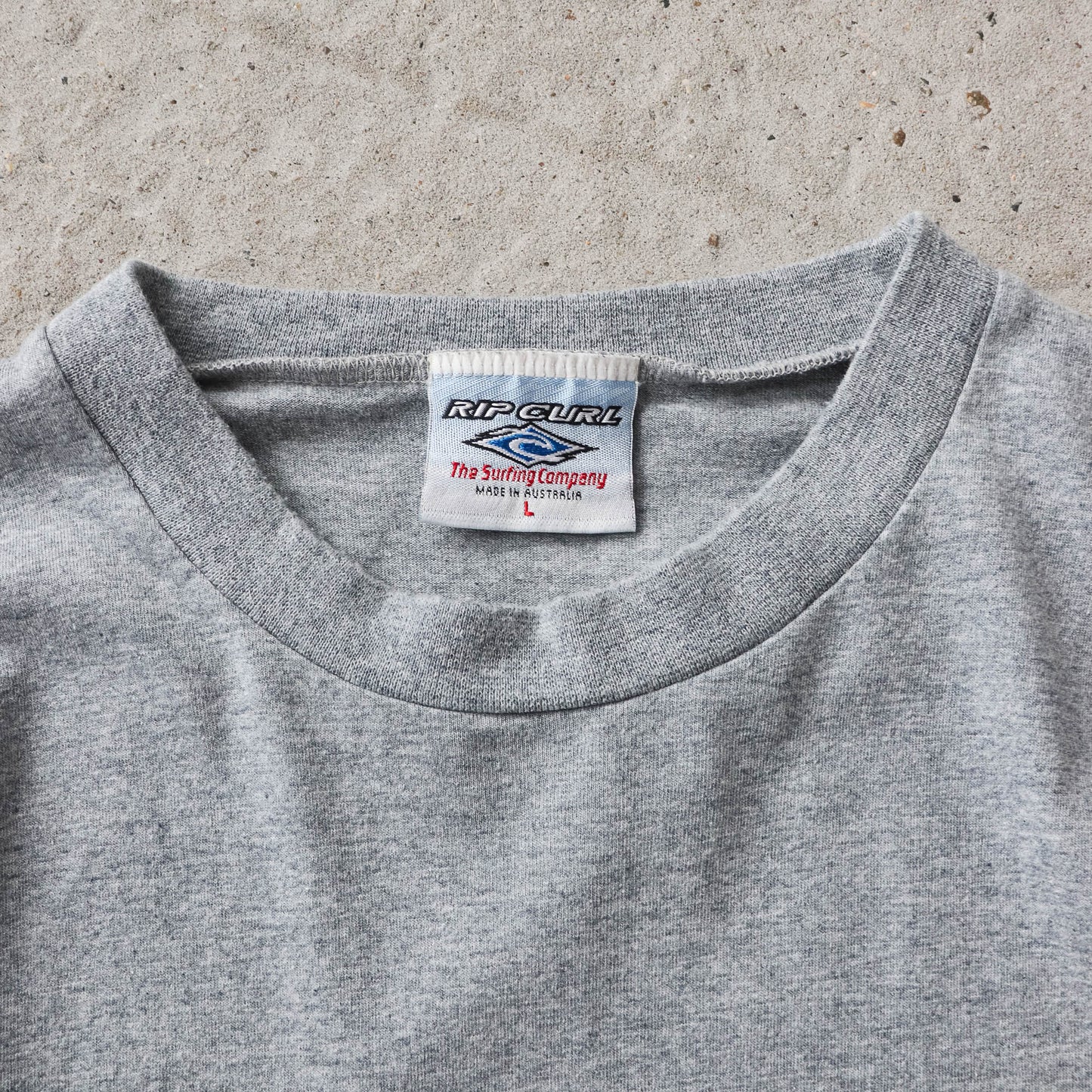 Vintage 90s Rip Curl Spellout Tee - L