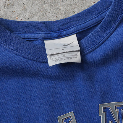 Vintage 2000s Nike Basketball Tee - L