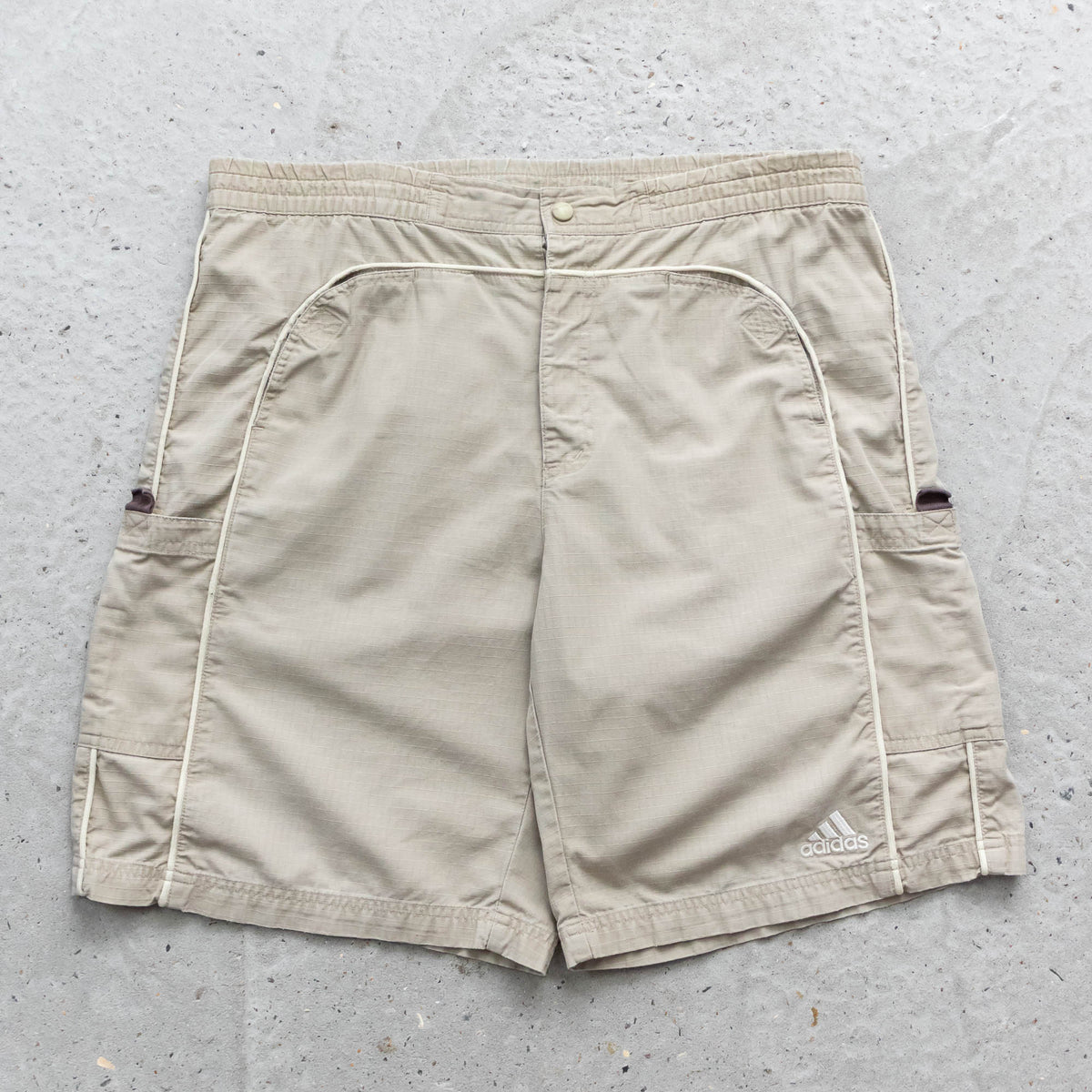 Adidas Ripstop Utility Cargo Shorts – 90s (36)