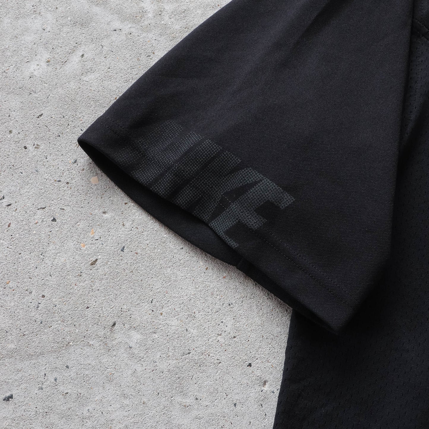 Vintage 2000s Nike Mini Swoosh Jersey - XL