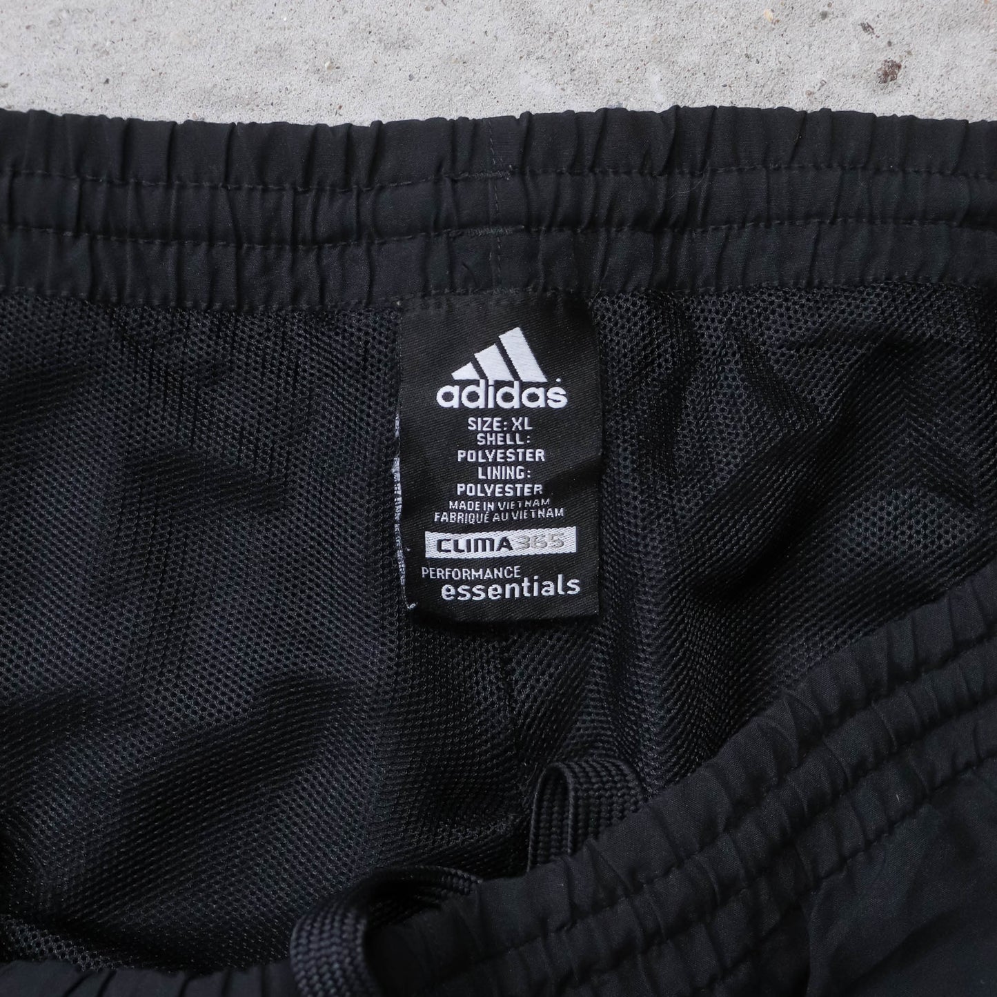 Adidas 3-Stripe Embroidered Track Pants - 2000s (XL)