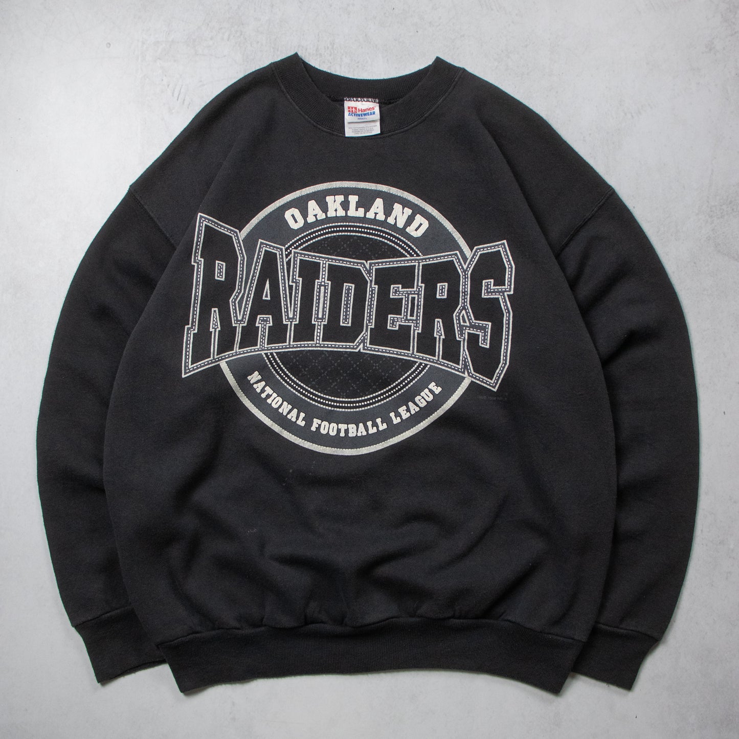 Vintage 90s Oakland Raiders NFL Crewneck - L