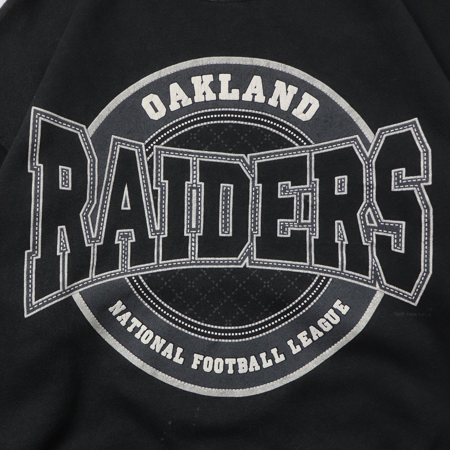 Vintage 90s Oakland Raiders NFL Crewneck - L