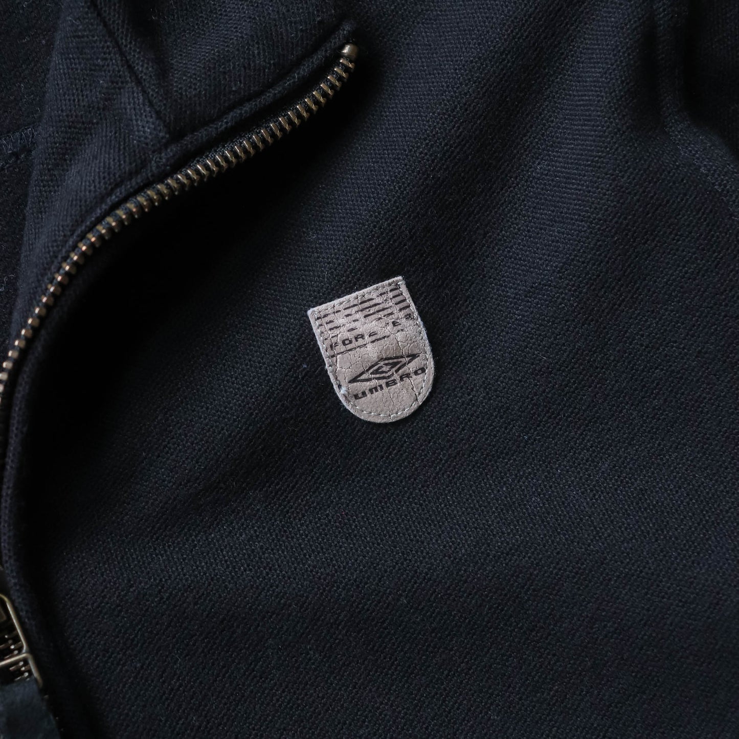 Umbro Crest Zip Up Sweatshirt - 2000s (M)