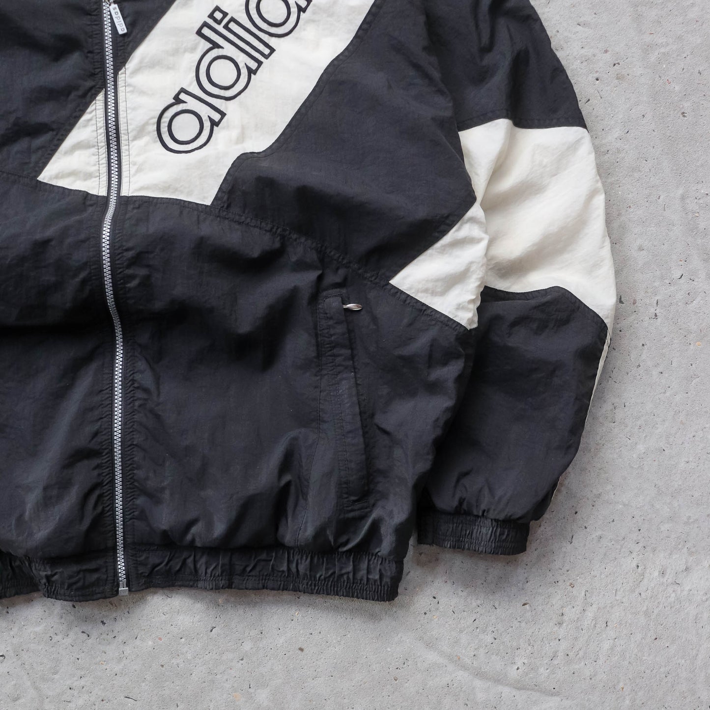 Adidas 3-Stripe Spellout Windbreaker Jacket - 90s (L)