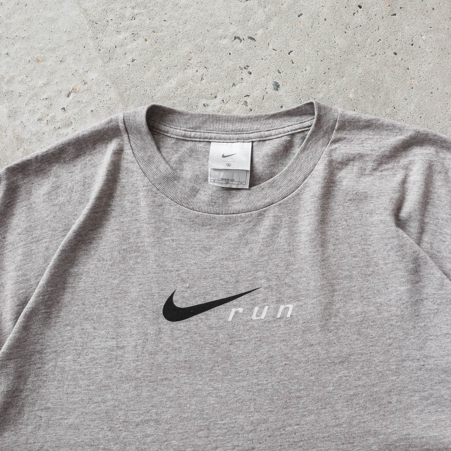 Vintage 2000s Nike Running Tee - XL