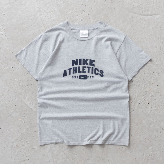 Vintage 90s Nike Athletics Tee - S