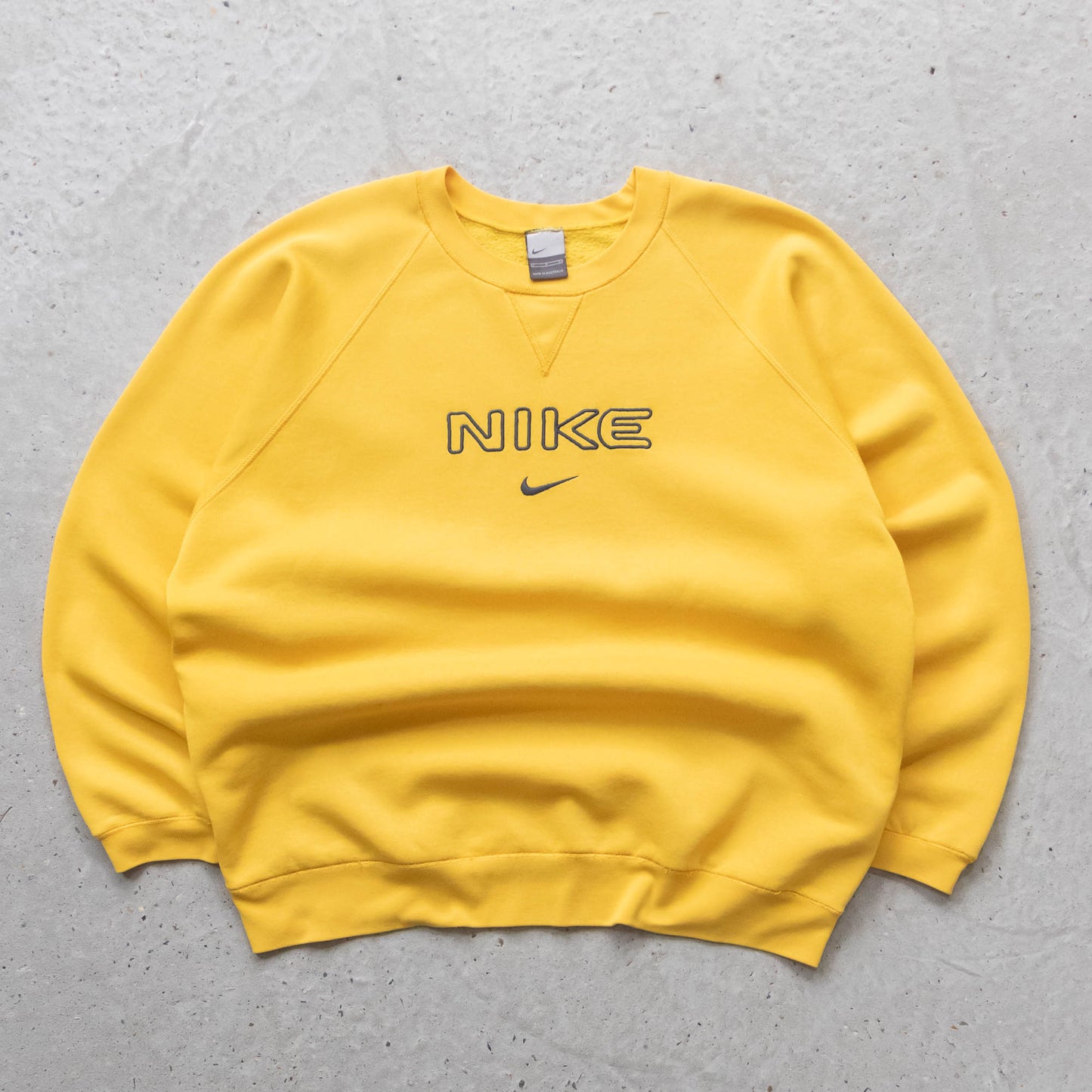 Nike Spellout Centre Swoosh Embroidered Sweatshirt - 2000s (L)