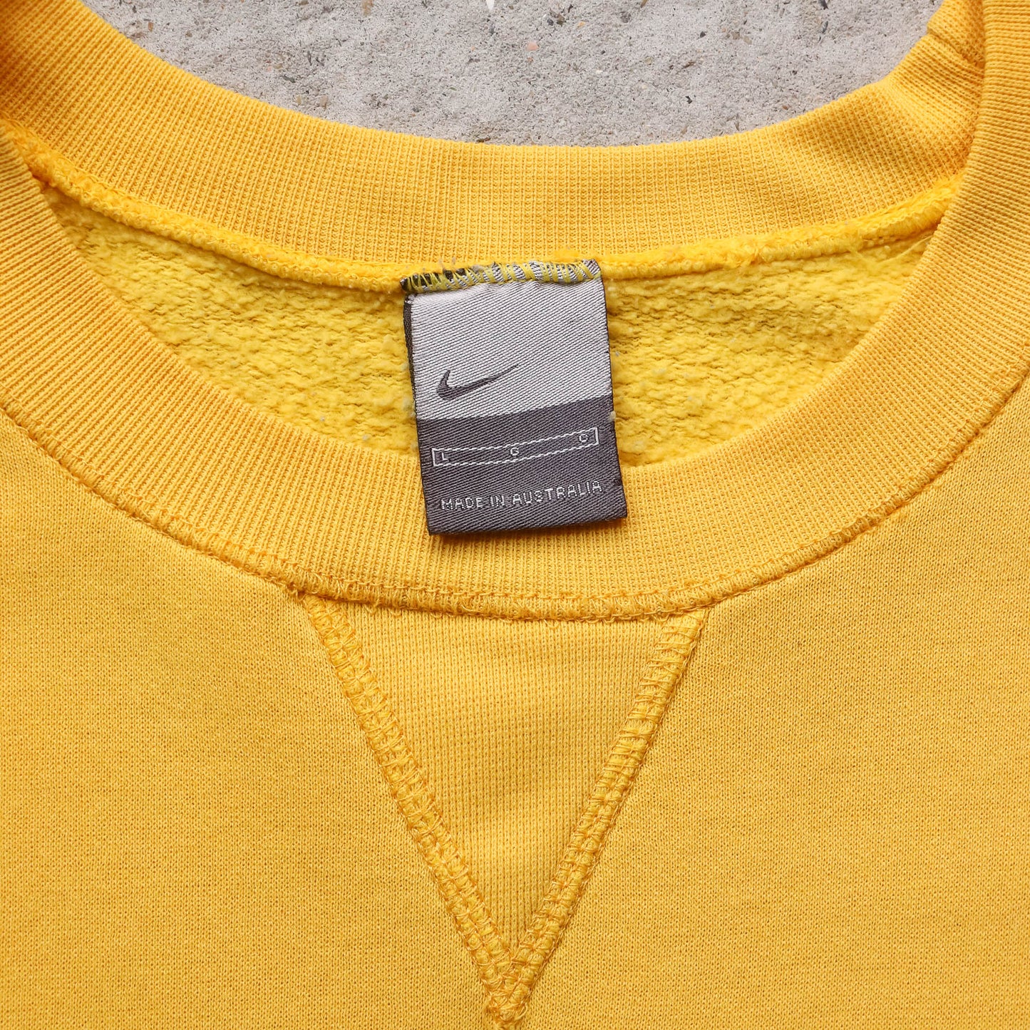 Nike Spellout Centre Swoosh Embroidered Sweatshirt - 2000s (L)