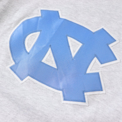 Vintage 90s North Carolina Tarheels Embroidered NCAA Sweatshirt - L