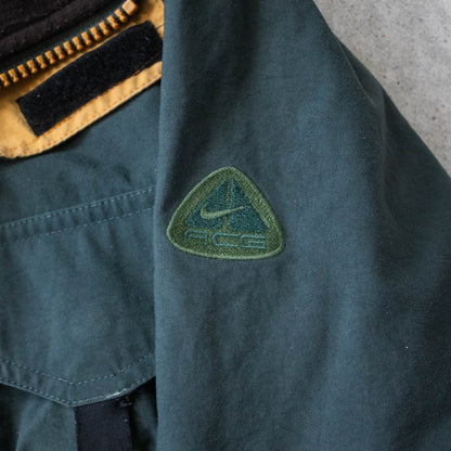Vintage 2000s Nike ACG Technical Mountain Jacket - M