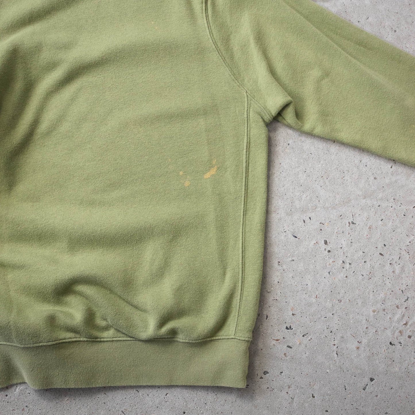 Vintage 2000s Nike Swoosh Embroidered Sweatshirt - M