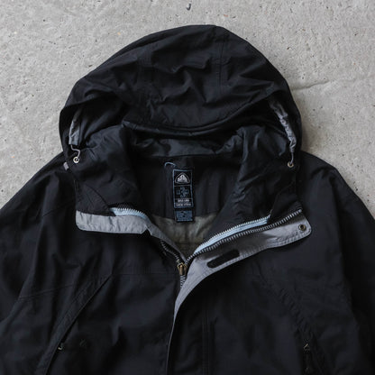 Vintage 2000s Nike ACG Technical Shell Jacket - L