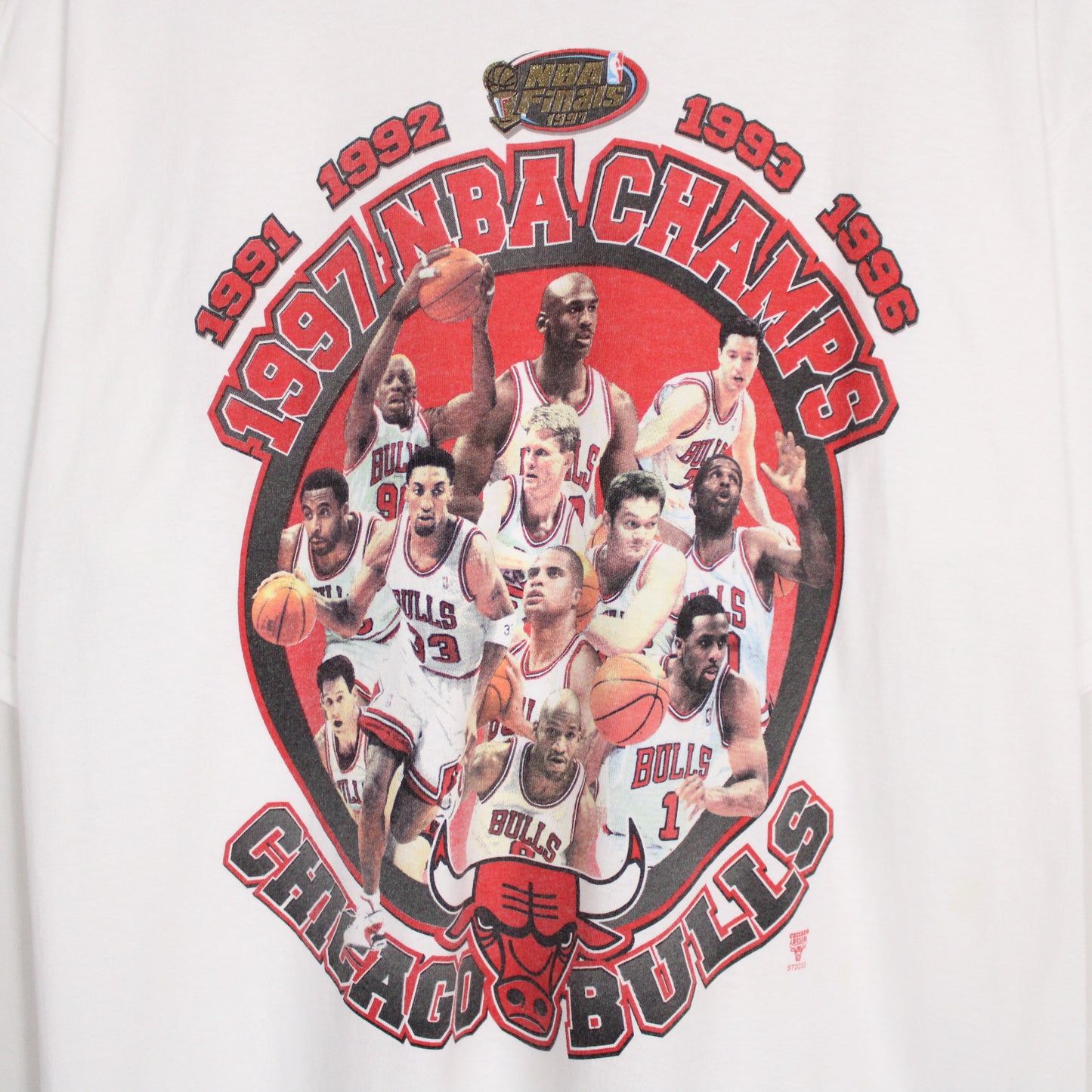 Vintage 1997 Chicago Bulls NBA Champions Tee - XL