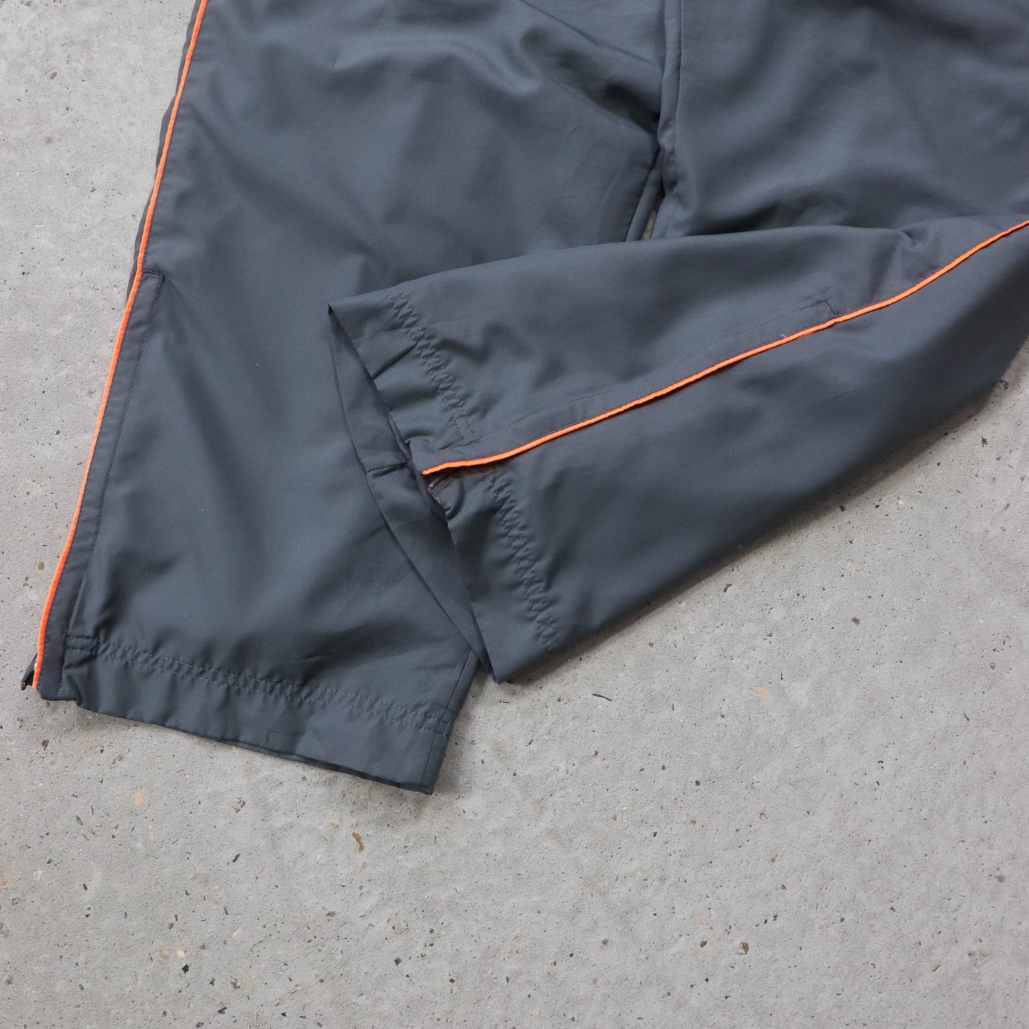 Nike Mini Swoosh Side Stripe Track Pants - 2000s (L)