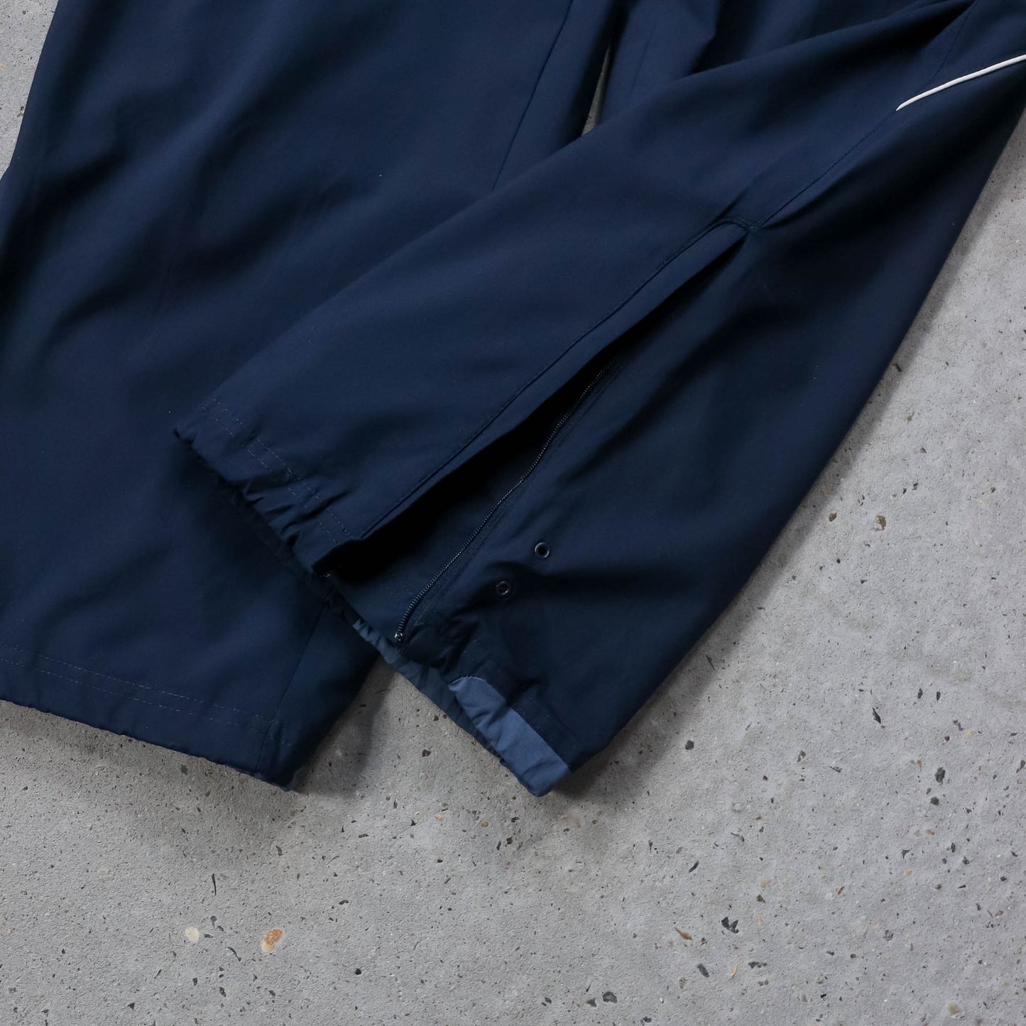 Nike Mini Swoosh Toggle Track Pants - 2000s (M)